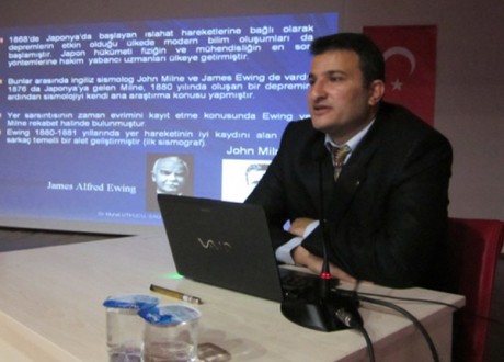 Afet Yönetim Merkezi Yönetimi - Müdürü Prof. Dr. Murat Utkucu